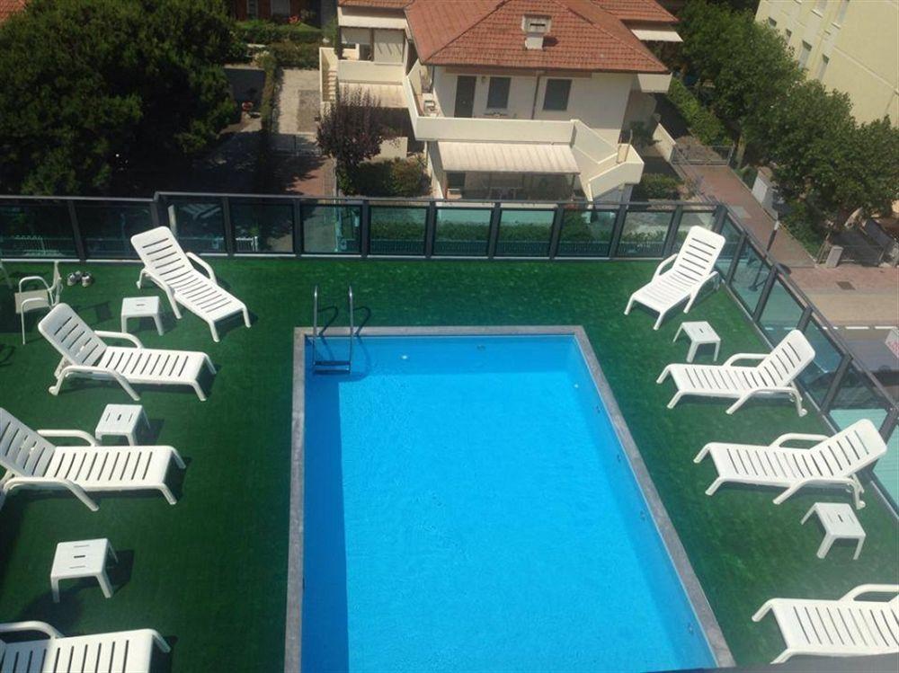 Hotel Mirage Lido di Classe Zewnętrze zdjęcie
