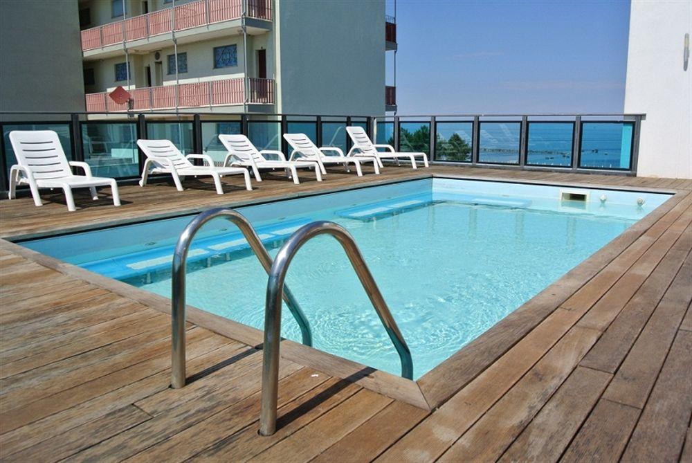 Hotel Mirage Lido di Classe Zewnętrze zdjęcie