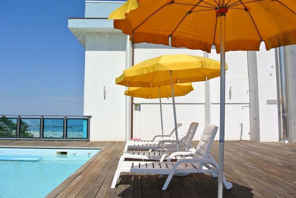 Hotel Mirage Lido di Classe Zewnętrze zdjęcie