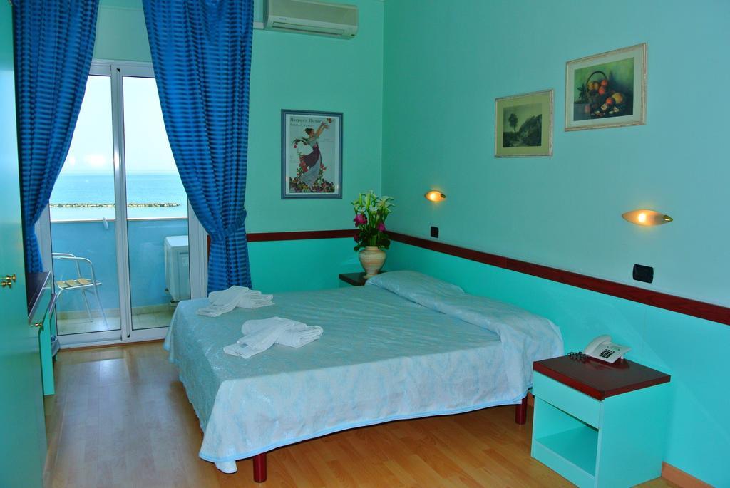 Hotel Mirage Lido di Classe Zewnętrze zdjęcie