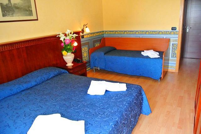 Hotel Mirage Lido di Classe Zewnętrze zdjęcie