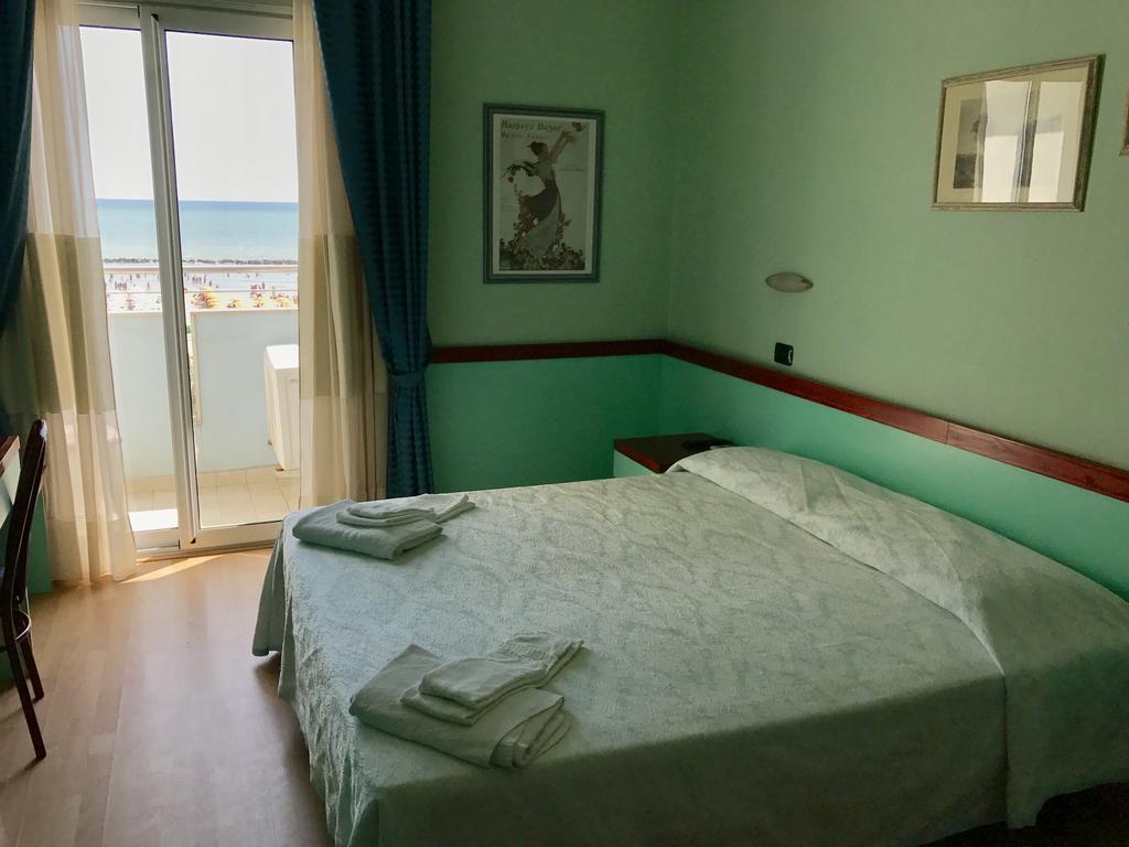 Hotel Mirage Lido di Classe Zewnętrze zdjęcie